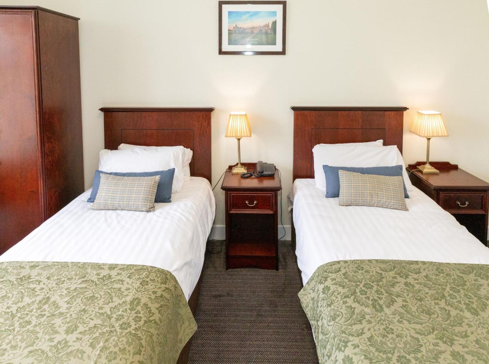 Cumbria Grand Hotel Грейндж-овер-Сандс Экстерьер фото